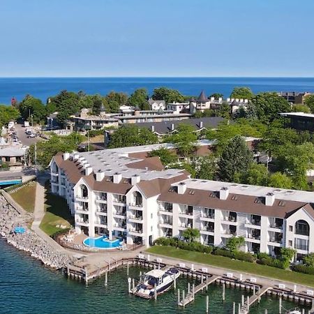 359 Edgewater Inn Charlevoix Eksteriør bilde