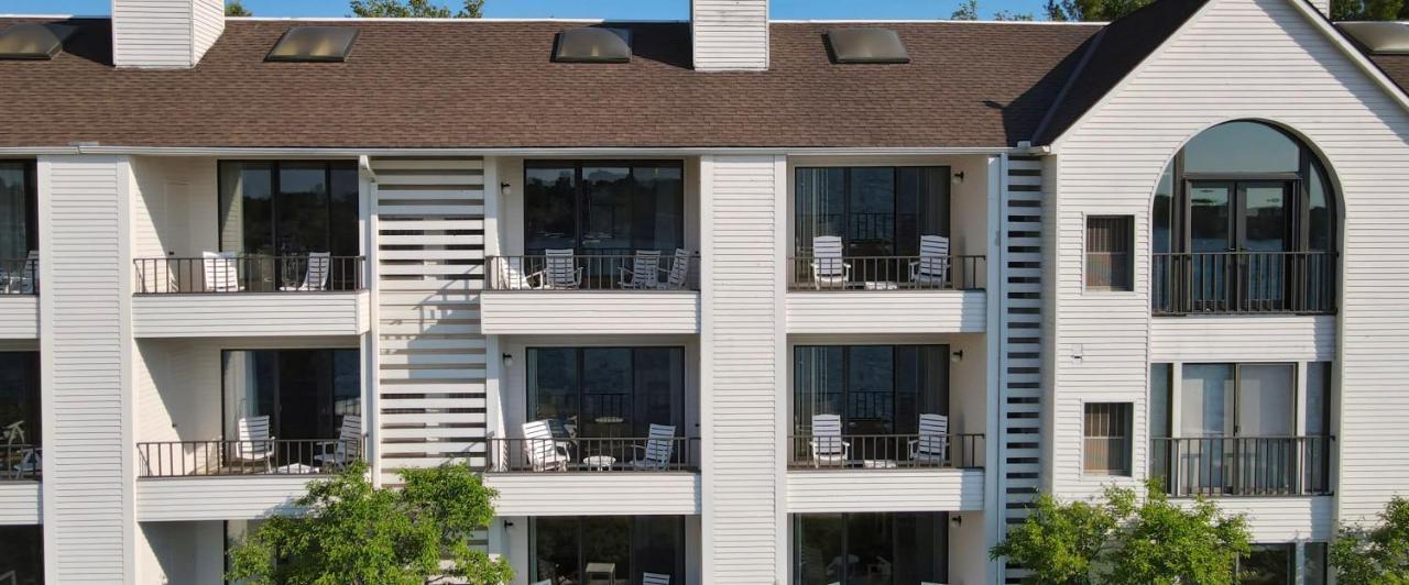 359 Edgewater Inn Charlevoix Eksteriør bilde
